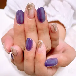 ネイル The Best Beauty受付担当のヘアスタイル