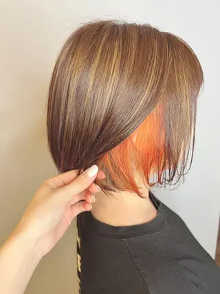 ショート カラー 宮原 佳苗のヘアスタイル