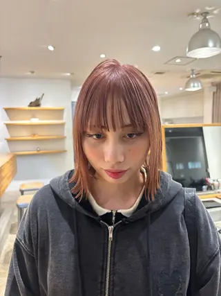 ミディアム NAVY/ Miharuのヘアスタイル