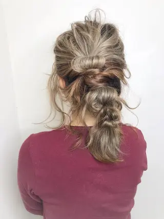 ミディアム ヘアアレンジ omocha hair salon所属・大嶋 伸吾のヘアスタイル