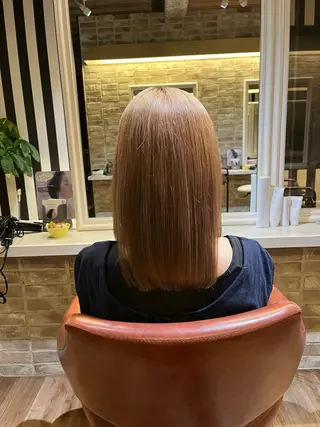 ミディアム 正司 奈瑠美のヘアスタイル
