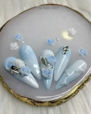 ネイル LYYM Salonのネイルデザイン