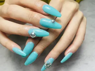ネイル k+1nailsalon所属・k+1💅 Kanaeのネイルデザイン
