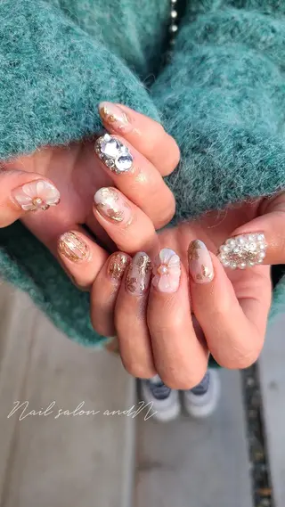 ネイル and Nのネイルデザイン