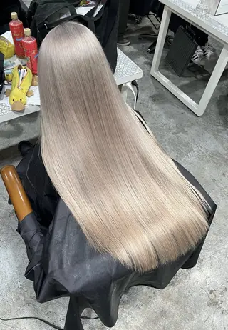 ロング カラー 高島 凜のヘアスタイル