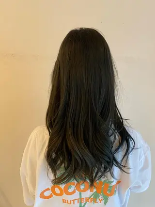 ロング 清水 有紗のヘアスタイル