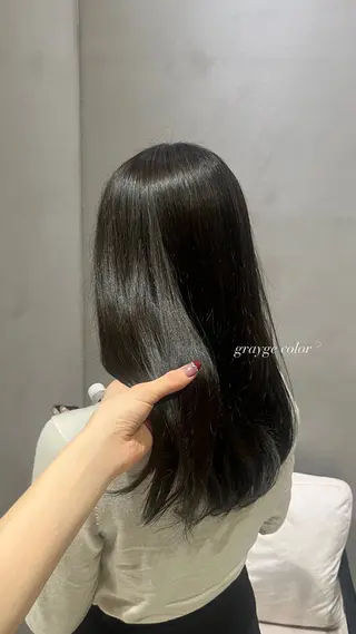 ロング カラー 𝒎𝒐𝒆🩰 名駅/ヘアメ/暖色♡のヘアスタイル