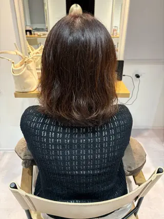 ミディアム 藤田 小波のヘアスタイル