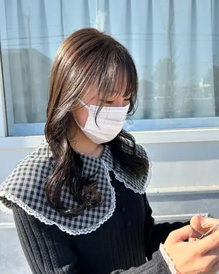 セミロング merc.🌿 友藤鮎那のヘアスタイル