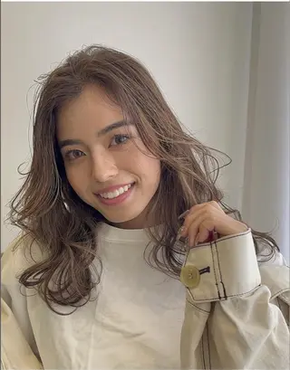 ロング カラー Libelle hair salonのヘアスタイル