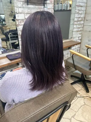 カラー 稲井 裕美のヘアスタイル