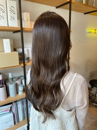 ロング EIGHT　最所 瑞稀のヘアスタイル