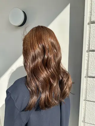 ロング 井手上 陽菜のヘアスタイル