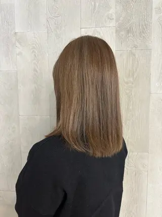 カラー 森本 美音のヘアスタイル