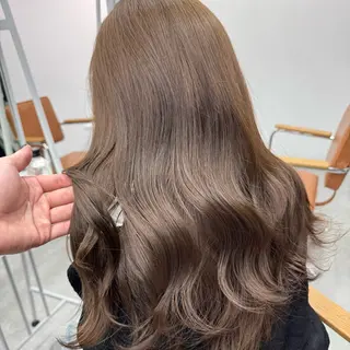 ロング カラー ヘアアレンジ ブリーチなしカラー /ベージュ/安形翔のヘアスタイル