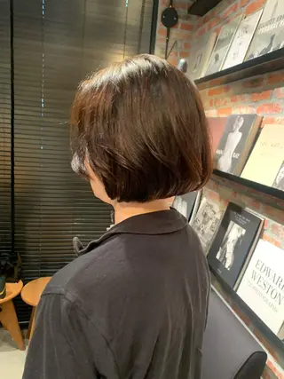 ミディアム 藤田 明輝のヘアスタイル
