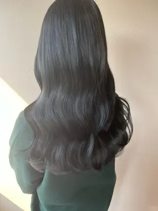 ロング カラー grace by afloat所属・平尾 樹里のヘアスタイル