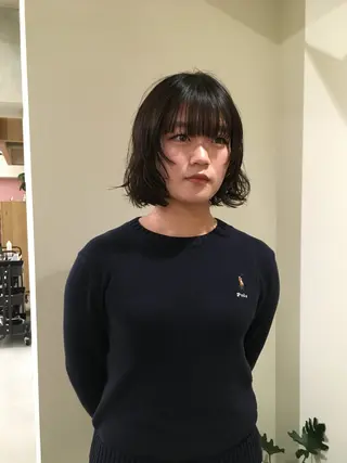 ミディアム natsuki /HUI 金山のヘアスタイル