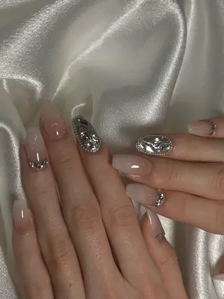 ネイル haku 🤍のネイルデザイン