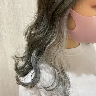 セミロング カラー 🫧透け感⋆艶髪💎 山口アヤカのヘアスタイル