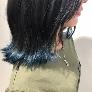 ミディアム カラー 岡村 玲奈のヘアスタイル