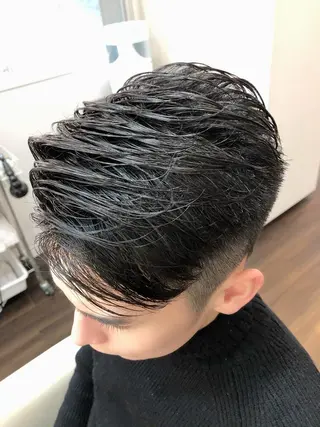 メンズ FORMA所属・美髪育成 FORMA代表　関のヘアスタイル