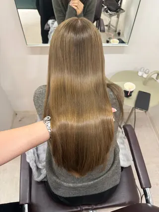 ロング カラー 🌻Reina🌻 艶カラー･髪質改善のヘアスタイル