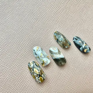 ネイル ulu~new generation salon所属・ulu KURUMI💖のネイルデザイン