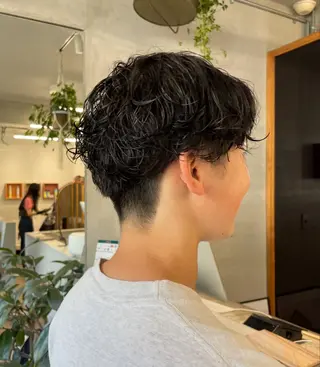 ショート パーマ 鶴井 美空のヘアスタイル