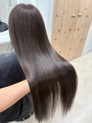 セミロング カラー 新宿/韓国ヘア/ 髪質改善ストレートのヘアスタイル