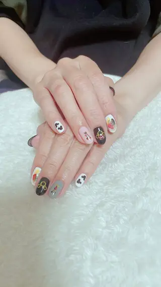 セミロング ネイルサロン hanakoharuのネイルデザイン