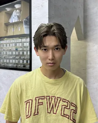 メンズ Lay/カラーリスト Myuukaのヘアスタイル