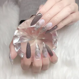 ネイル be+所属・be +のネイルデザイン