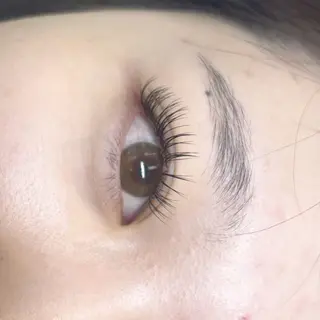 マツエク・マツパ TRUNAIL&EYE表参道店所属・🩷TRU anna🩷の眉毛・アイブロウイメージ