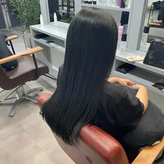 ロング カラー monami 山本華菜のヘアスタイル