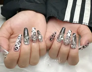 ネイル Rネイルサロン 本八幡店のネイルデザイン