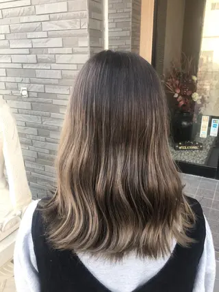 ミディアム 4-rest garden （フォーレストガーデン）所属・金井 直樹のヘアスタイル