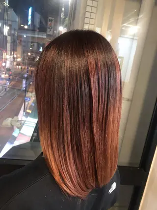 ミディアム カラー 髪質改善&ブリーチ 伊勢 祐一郎のヘアスタイル