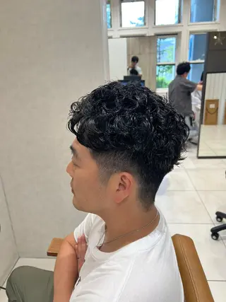 メンズ レディースショート／ メンズパーマ／足立のヘアスタイル