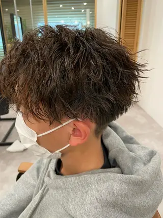 ショート パーマ メンズ 毛流れ縮毛矯正✨ メンズ那智優貴のヘアスタイル