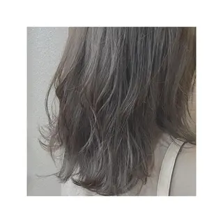 ミディアム カラー タカノ アツコのヘアスタイル