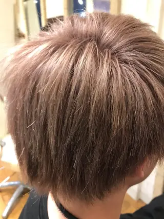 ショート 羽生 大介のヘアスタイル