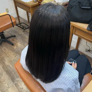 ロング 小森田　果怜 縮毛矯正、カラーのヘアスタイル