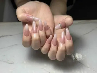 ネイル 鈴木 ユリのネイルデザイン
