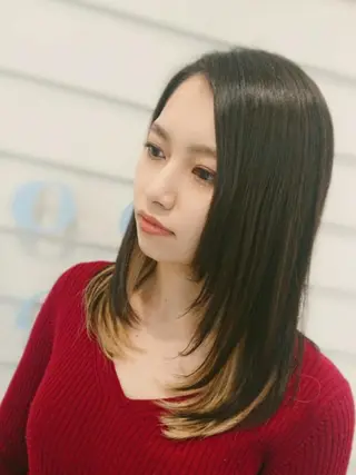 セミロング カラー GO TODAY SHAiRE SALON キラリトギンザ店所属・🐱higajo🐱 比嘉門(ヒガジョウ)のヘアスタイル