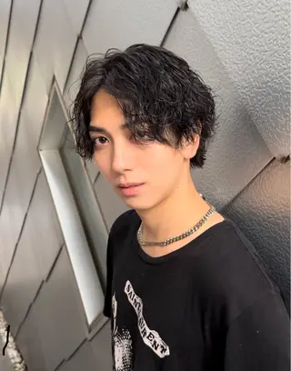 パーマ メンズ 表参道/原宿　美容師 『はづる』のヘアスタイル