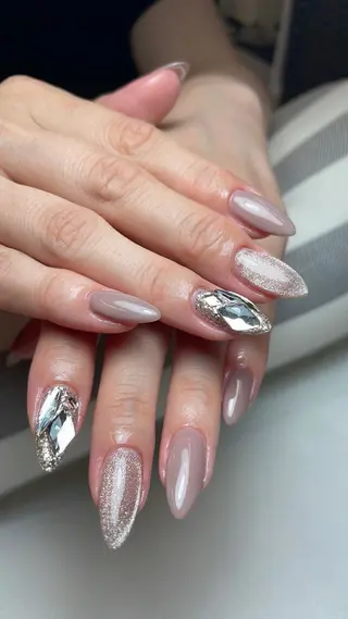 ネイル Munail サロン所属・むねいる nail salonのネイルデザイン
