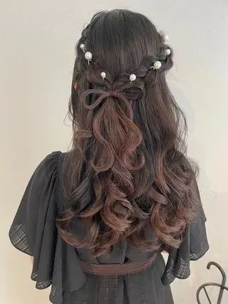 ロング 倉地 更彩のヘアスタイル