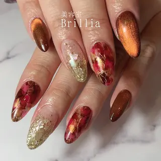 ネイル 柴田 彩のネイルデザイン