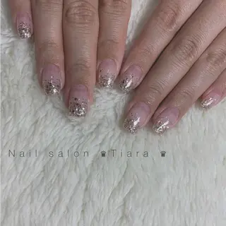 ネイル Tiara♛ティアラ 山口くるみのネイルデザイン